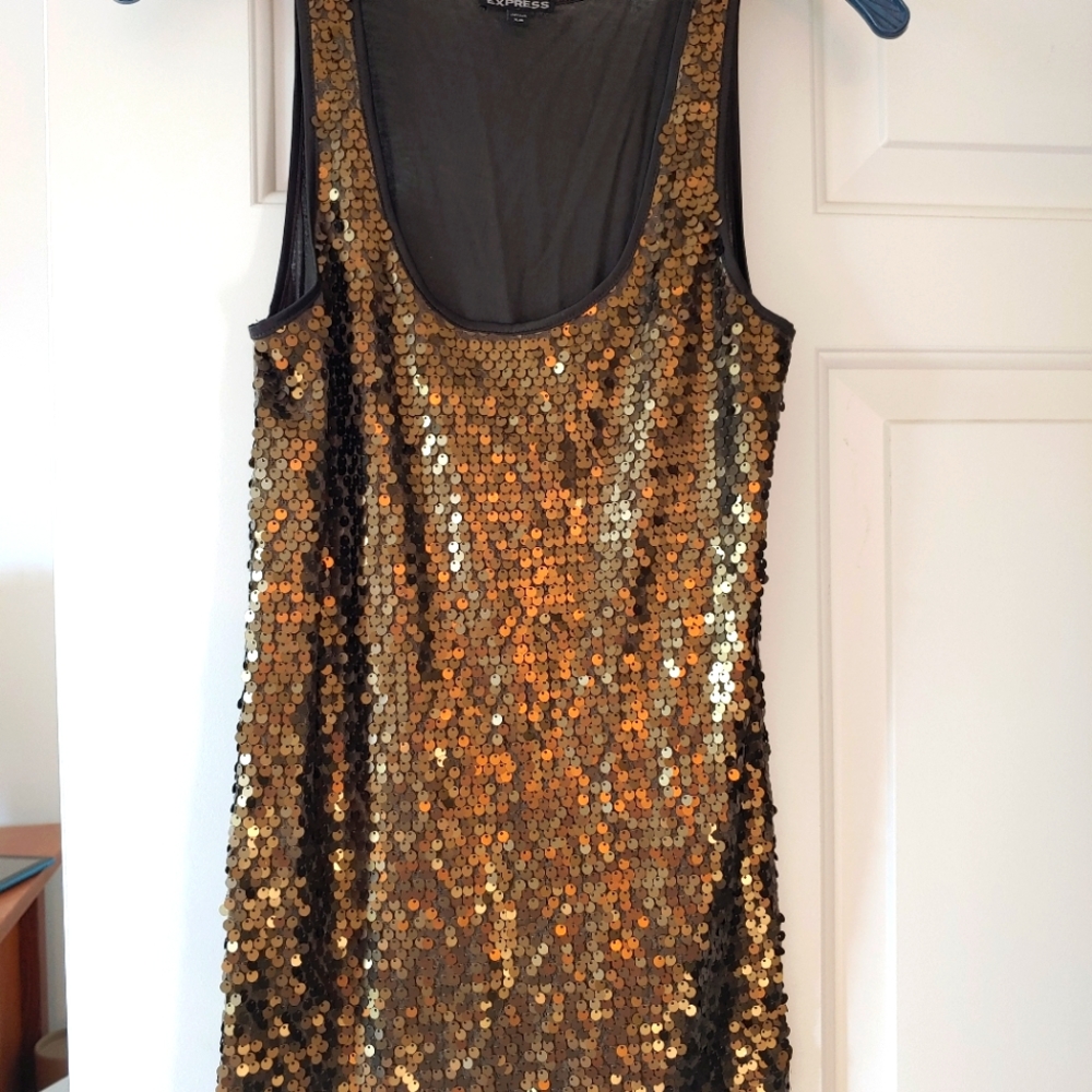 Sequin Tank Top - Picture 5 of 9